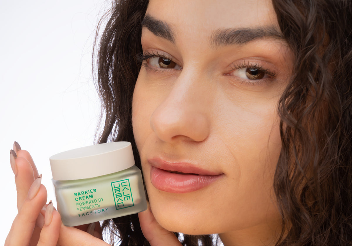 How to Properly Use a Barrier Cream